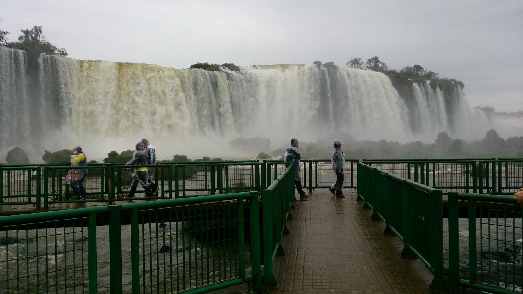 Roteiro Foz do Iguaçu Completo e ÉPICO 3 a 5 dias Aos Viajantes