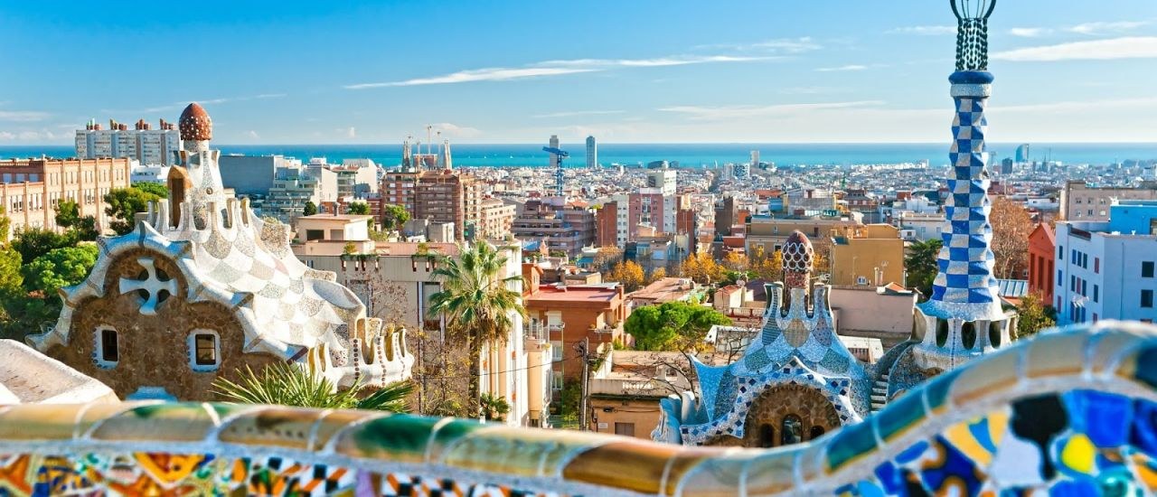 lugares-para-se-viajar-sozinho-barcelona-espanha Os 15 melhores lugares do mundo para se viajar sozinho (a) 