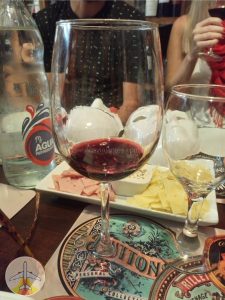 o-que-fazer-em-buenos-aires-degustação-de-vinho-225x300 O que fazer em Buenos Aires (além do tradicional)! 