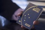 como-fazer-passaporte-guia-facil-em-detalhes-150x100 O Rio de Janeiro que o turista não vê 