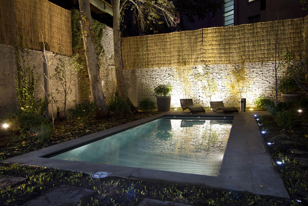 onde-ficar-em-santiago-do-chile-melhores-hotéis-lastarria-piscina Onde ficar em Santiago do Chile melhores hotéis ! 